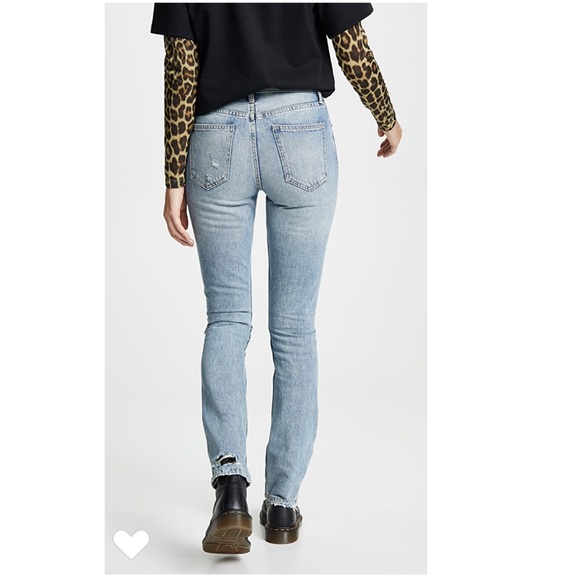 Current Elliott Stovepipe Hartley Straight Jeans - Picture 2 of 11